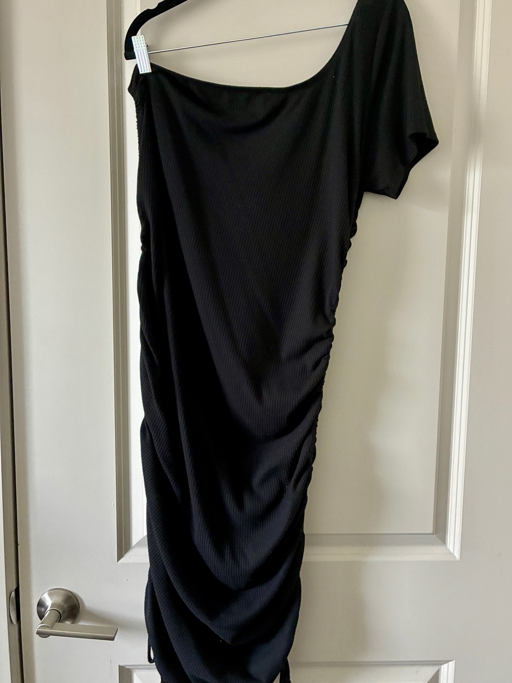 Women’s Black One-Shoulder Ruched Dress
